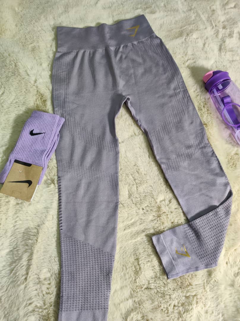 Legging Gymshark L⭐⭐⭐⭐⭐